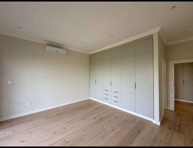 3 BEDROOM TOWNHOUSE FOR SALE IN SALT ROCK